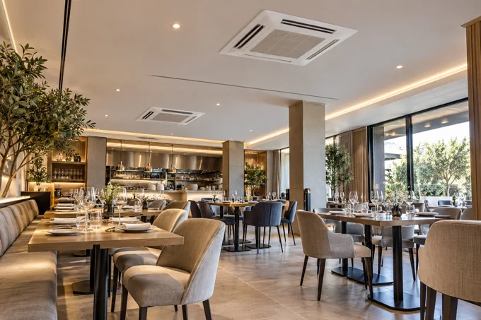 Climatización de restaurante · Imagen ilustrativa de Aire acondicionado