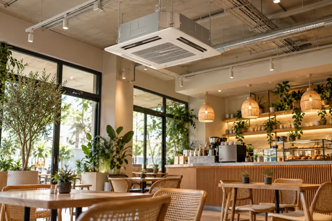 Climatización de cafetería · Imagen ilustrativa de Aire acondicionado